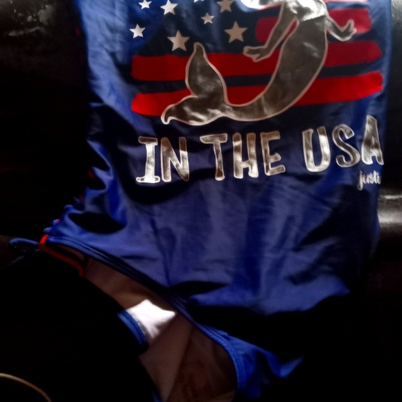 Name brand bathing suit - Picture 1 of 3